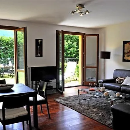 Residenza Regina Laglio